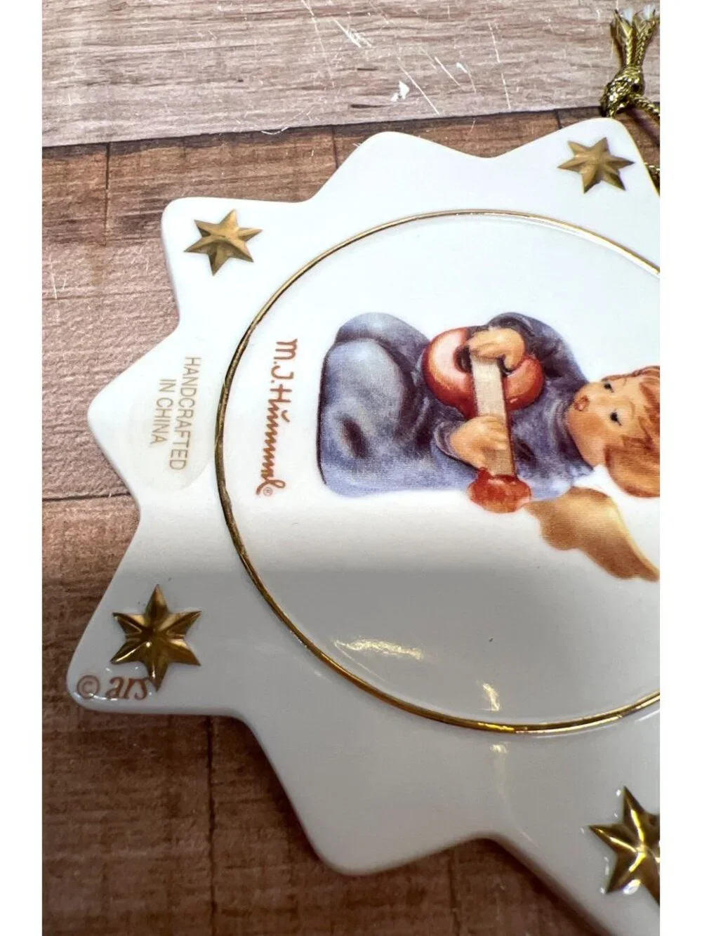 M.J. Hummel Porcelain Star Ornament With Angel Playing Mandolin & Gold Stars